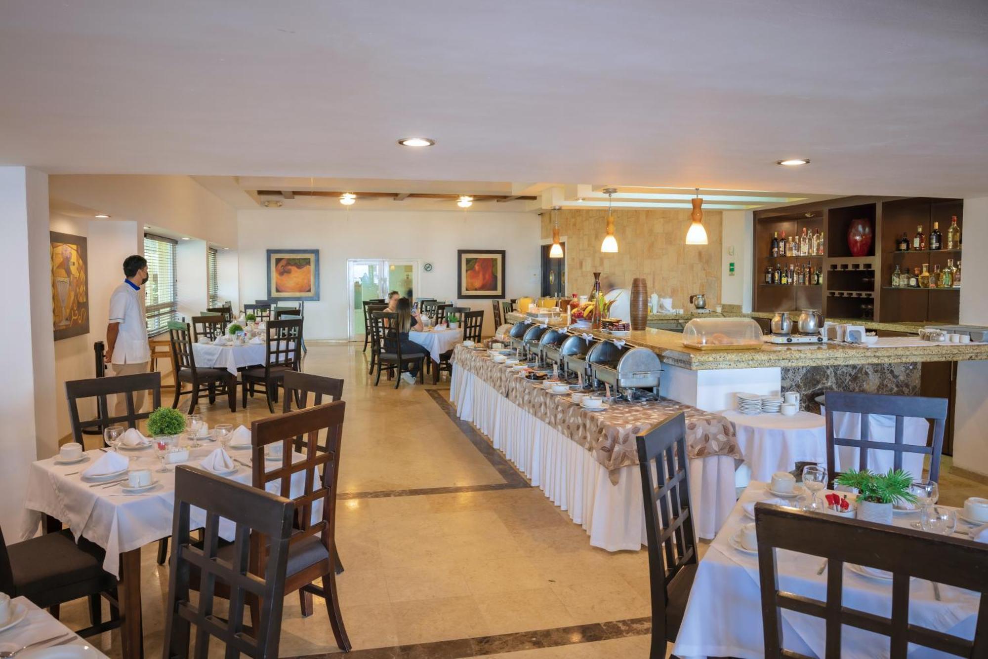 Best Western Hotel Posada Freeman Zona Dorada Mazatlán Buitenkant foto