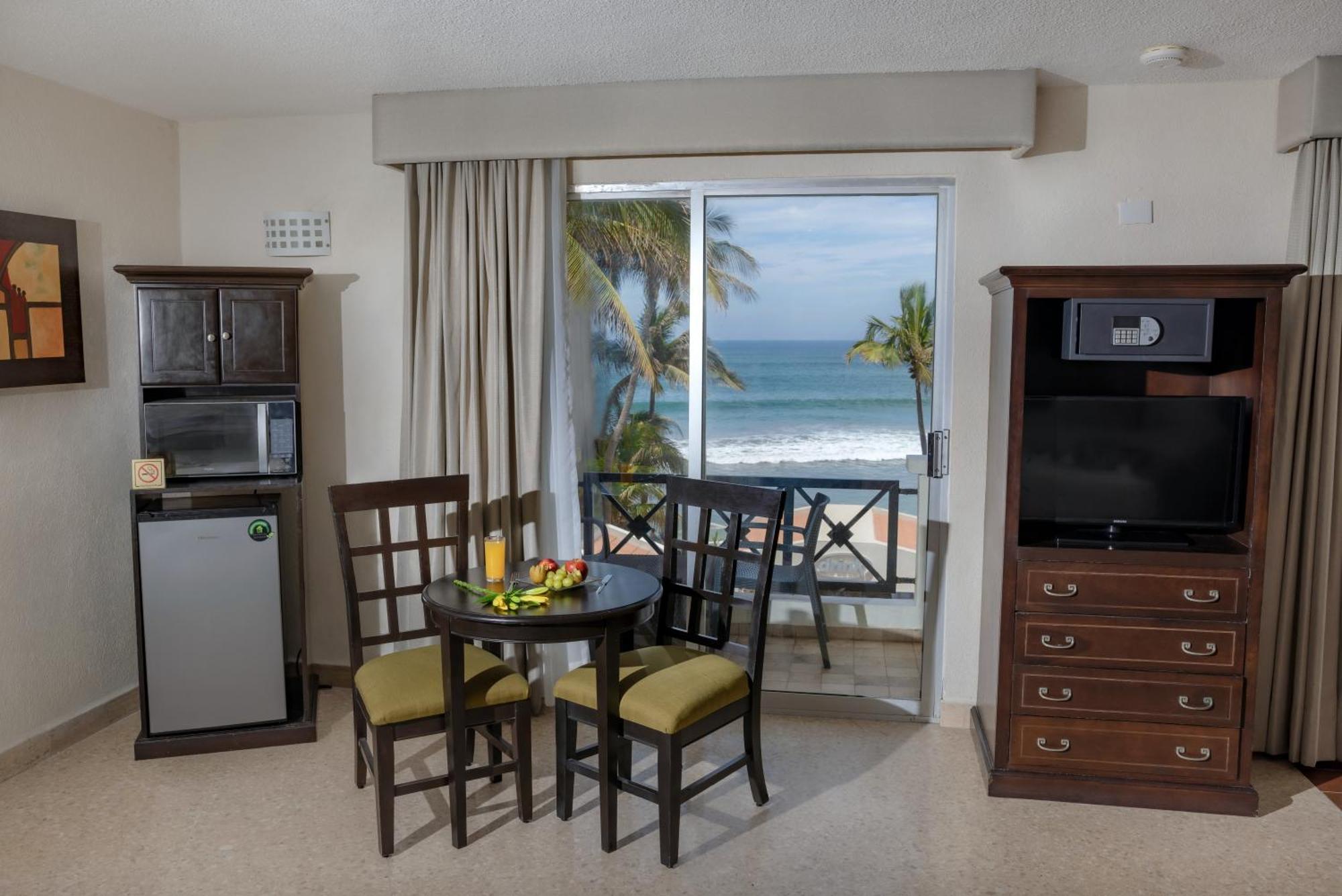 Best Western Hotel Posada Freeman Zona Dorada Mazatlán Buitenkant foto