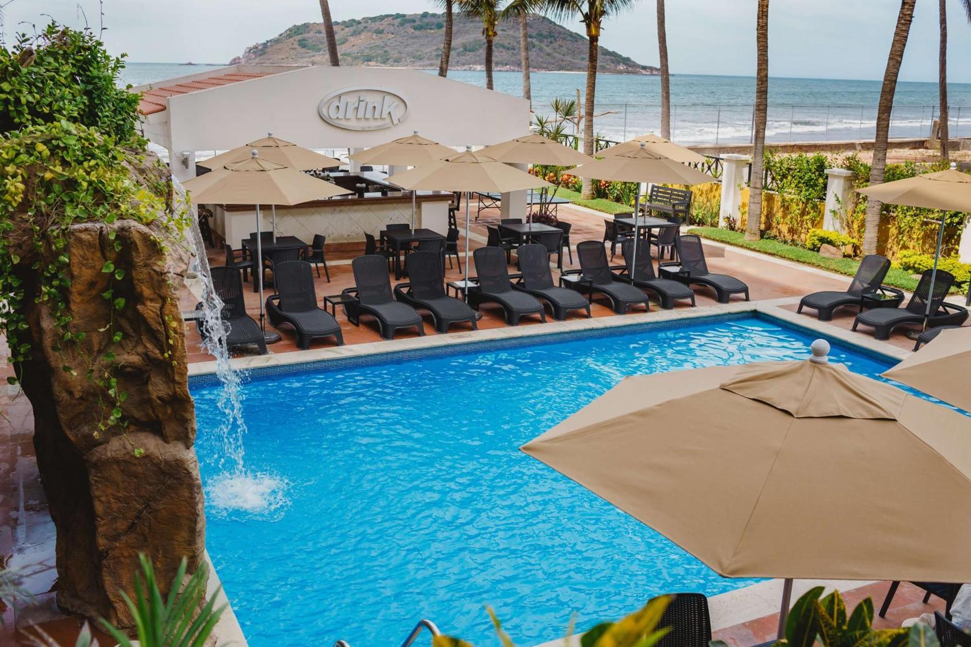Best Western Hotel Posada Freeman Zona Dorada Mazatlán Buitenkant foto