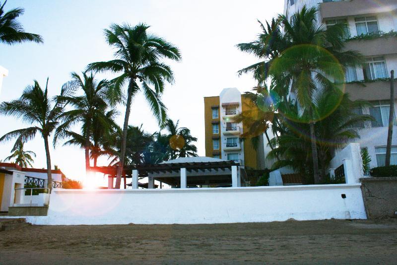 Best Western Hotel Posada Freeman Zona Dorada Mazatlán Buitenkant foto